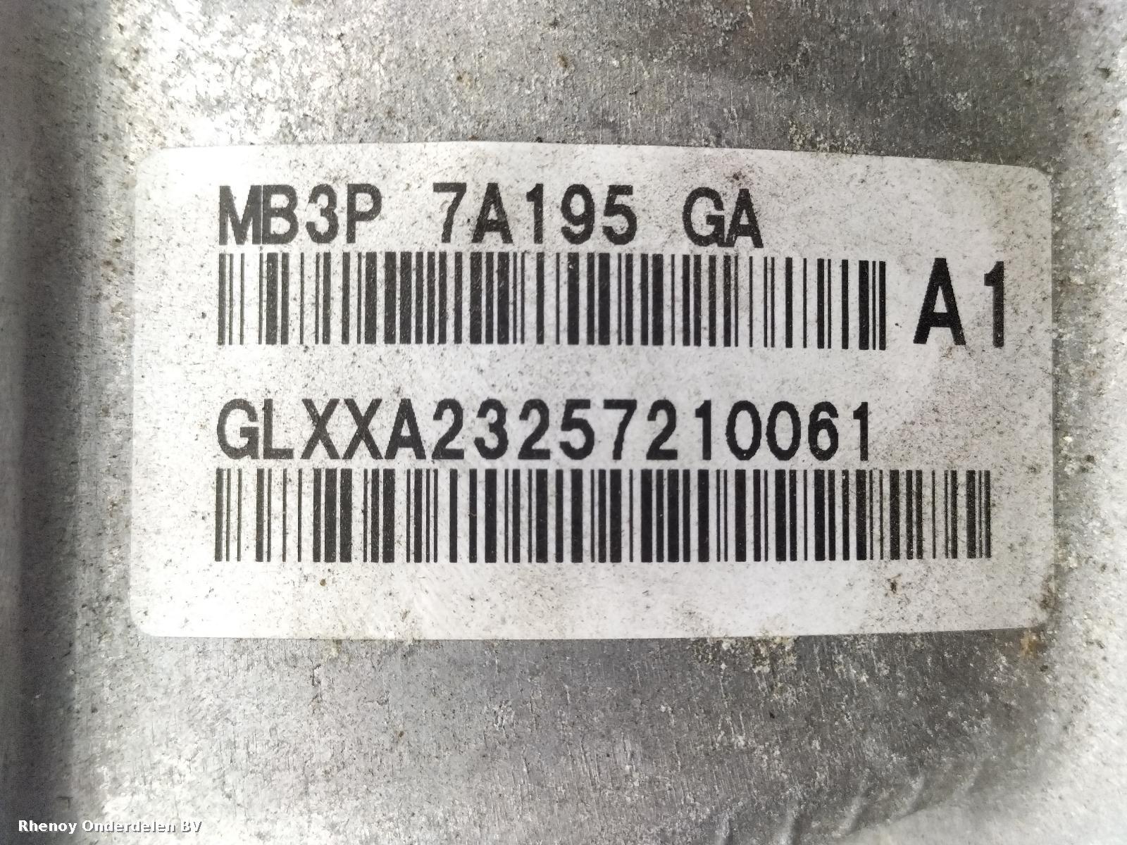 View Auto part TUSSENBAK FORD RANGER 2023