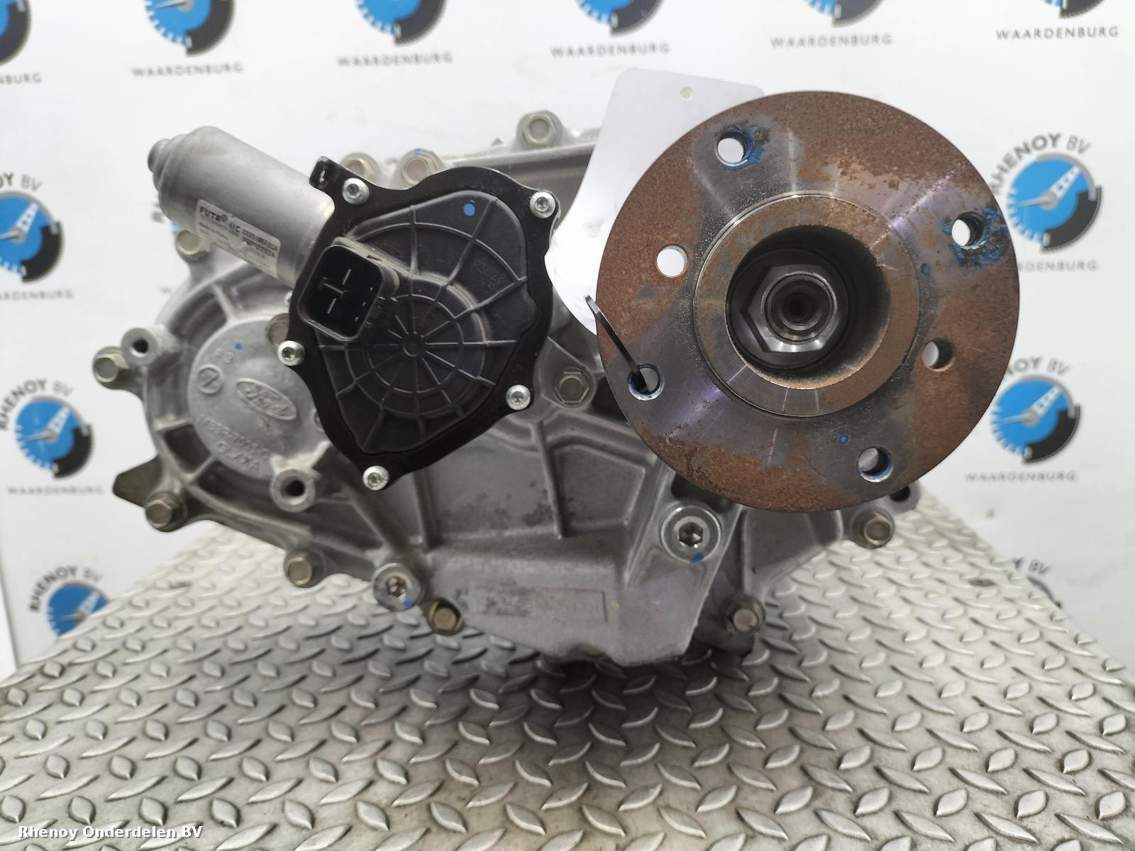 View Auto part TUSSENBAK FORD RANGER 2023