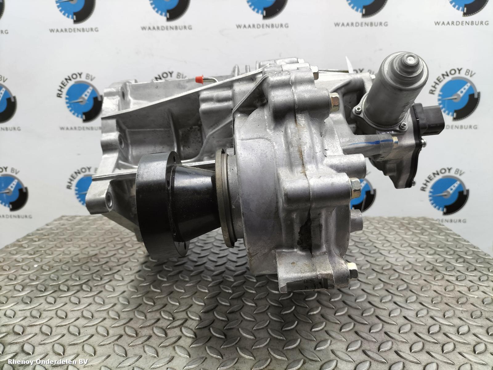 View Auto part TUSSENBAK FORD RANGER 2023