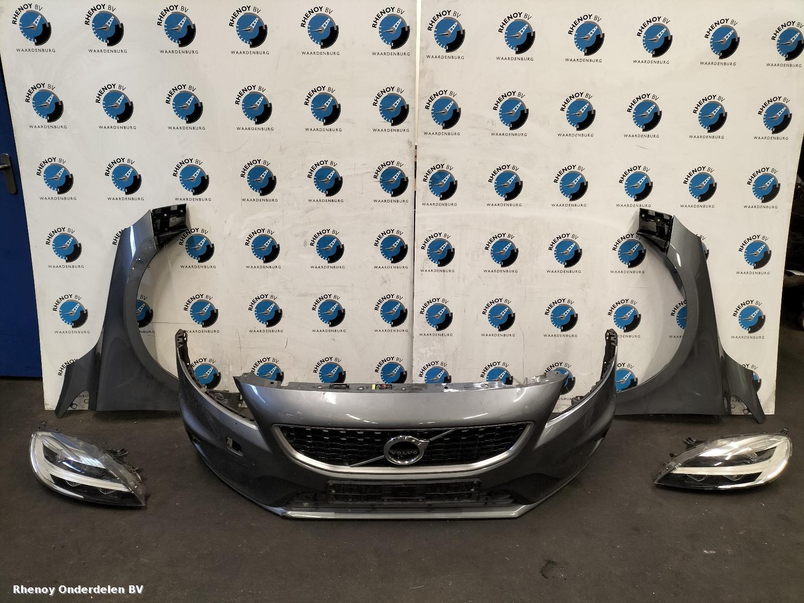 Bekijk Auto-onderdeel VOORKOP COMPLEET VOLVO V40 2020