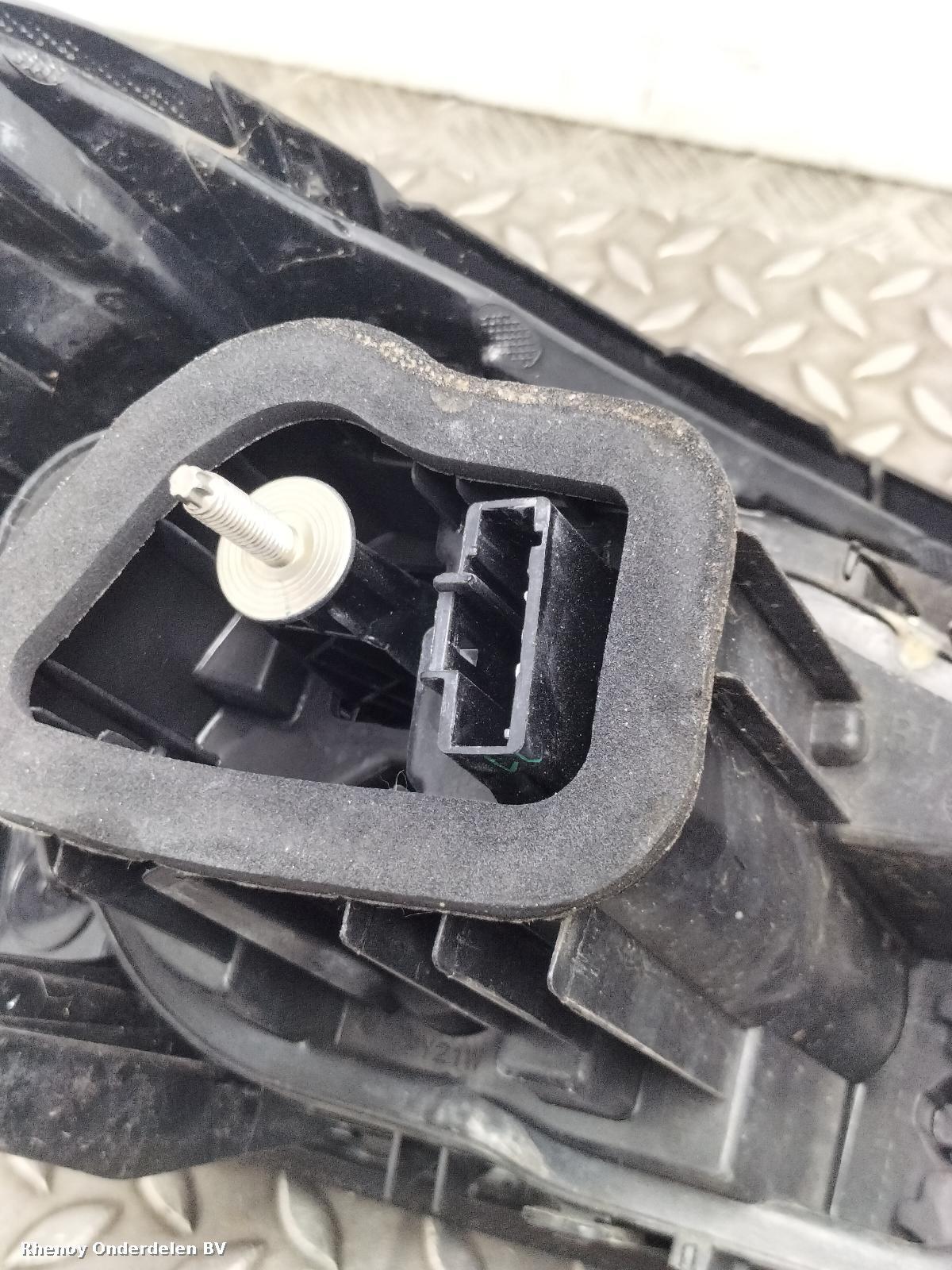 View Auto part R Taillight VAUXHALL / OPEL CORSA 2021