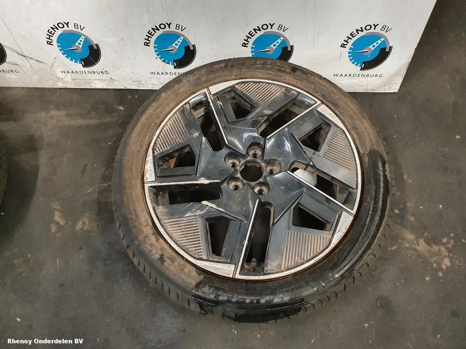 Bekijk Auto-onderdeel VELG PEUGEOT 408 2023