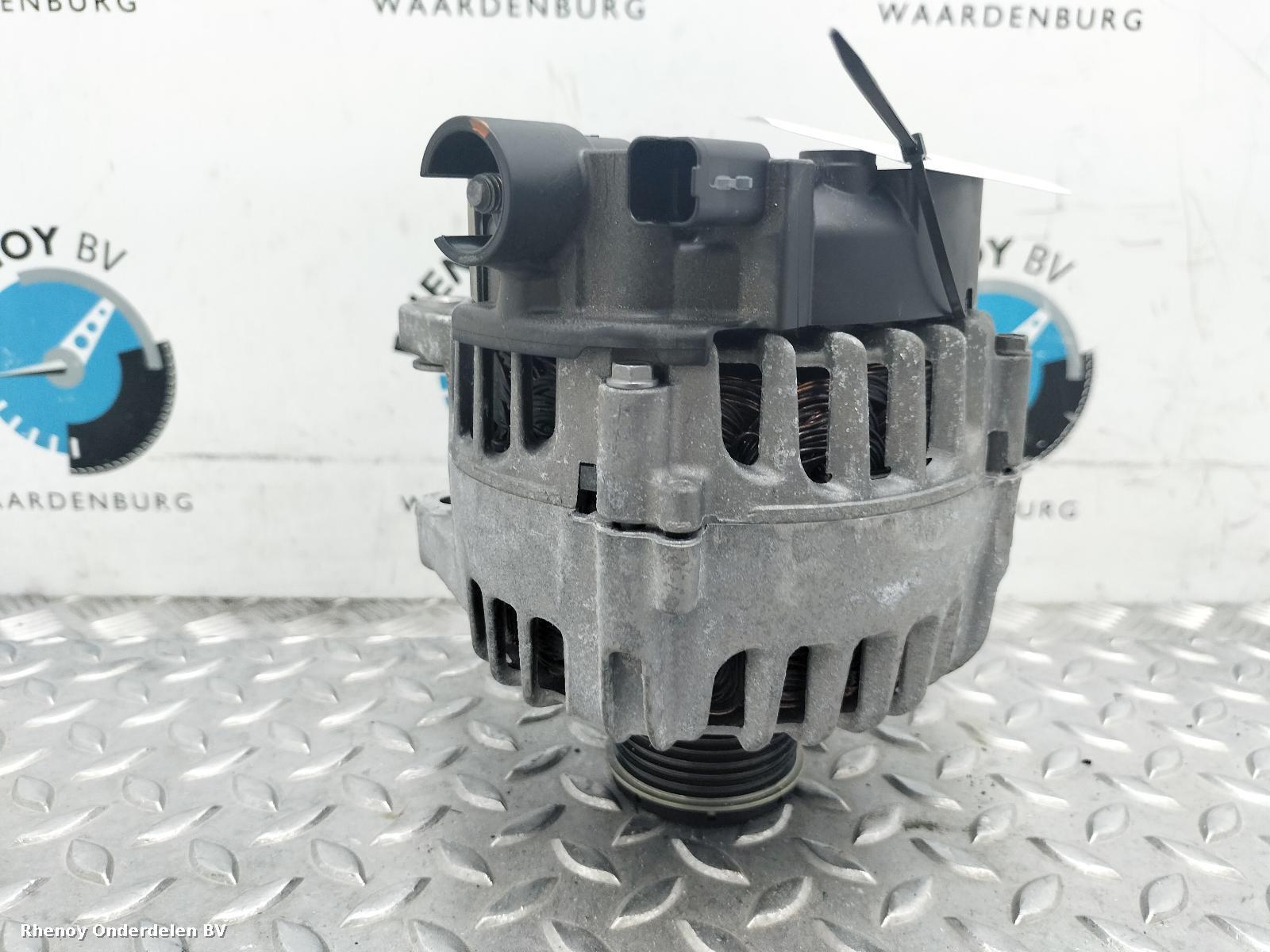 Bekijk Auto-onderdeel DYNAMO PEUGEOT 2008 2023