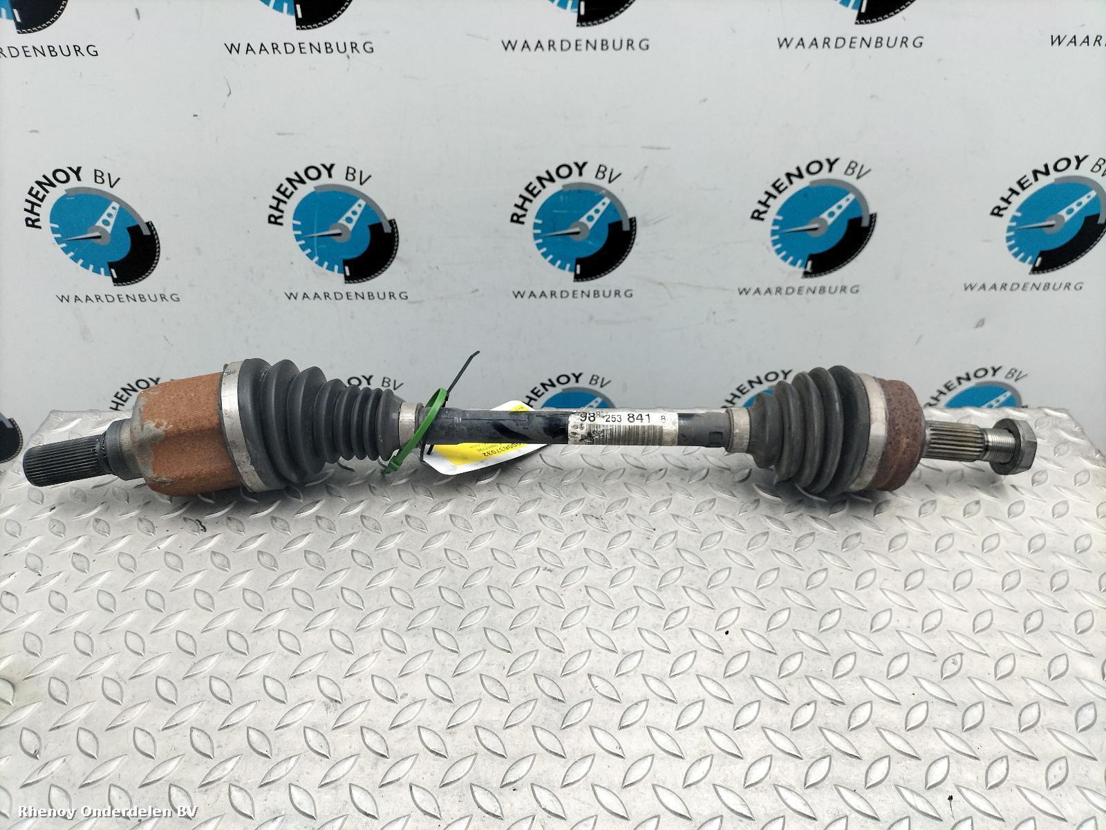 View Auto part Left Driveshaft PEUGEOT 2008 2023