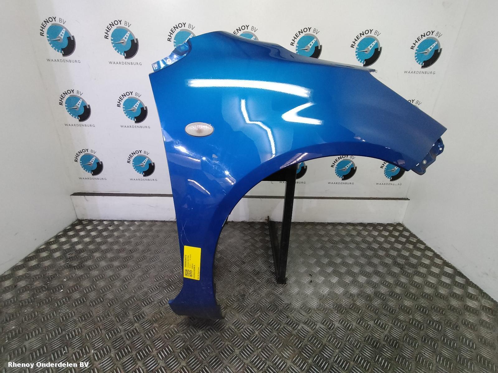 Bekijk Auto-onderdeel VOORSCHERM R OPEL / VAUXHALL AGILA 2011