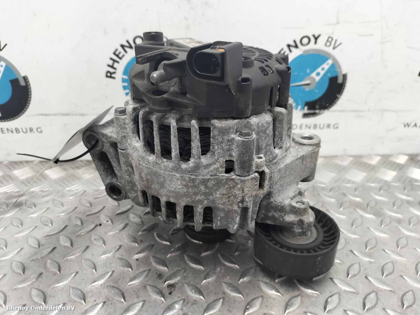 View Auto part Alternator VOLVO V40 2016