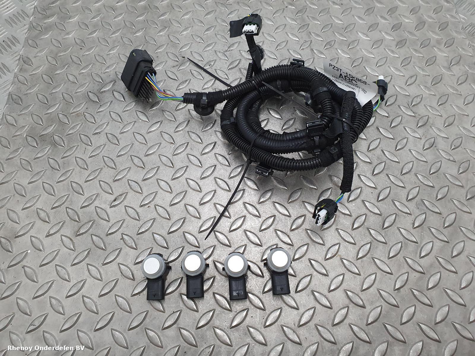 Bekijk Auto-onderdeel SENSOR PARKEREN (PDC) FORD TRANSIT CUSTOM 2024