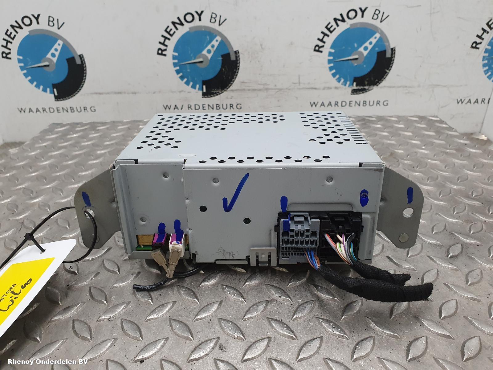 Bekijk Auto-onderdeel RADIO FORD TRANSIT CUSTOM 2024