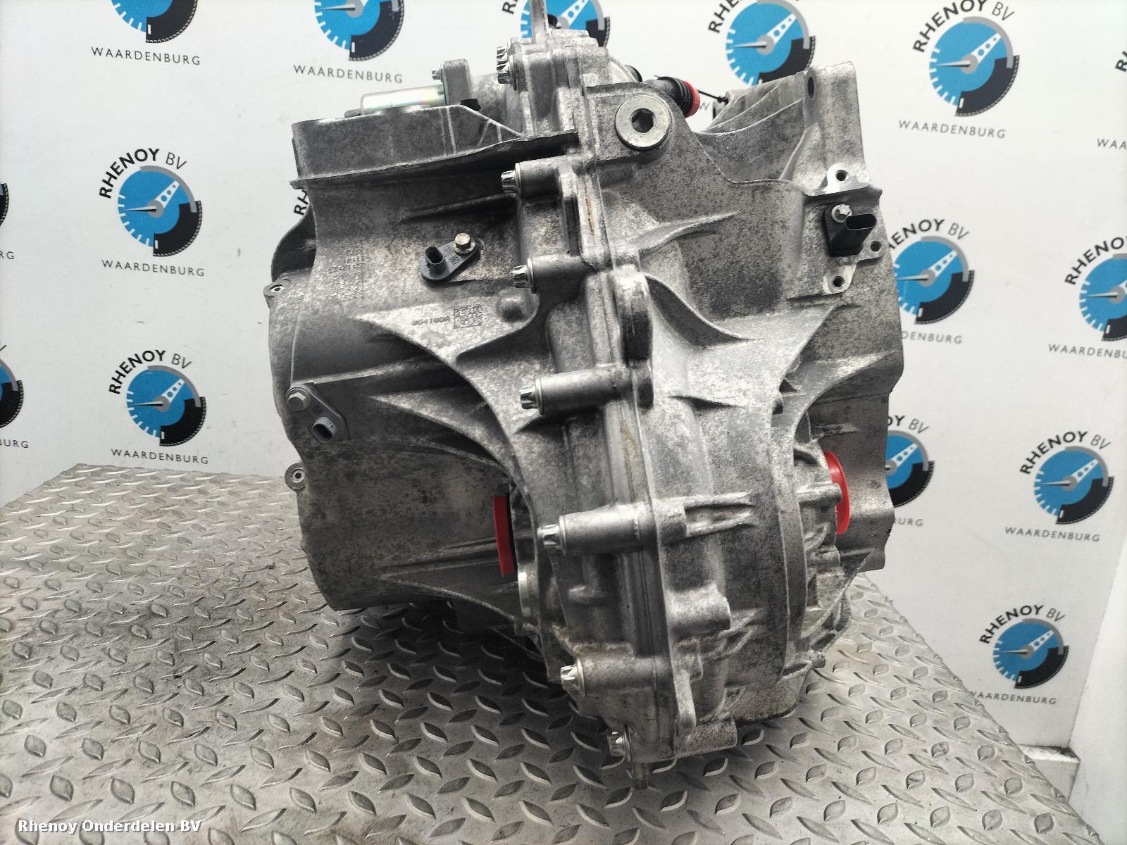 View Auto part TRANSMISSIE / VERSNELLINGSBAK MERCEDES CLA 2022