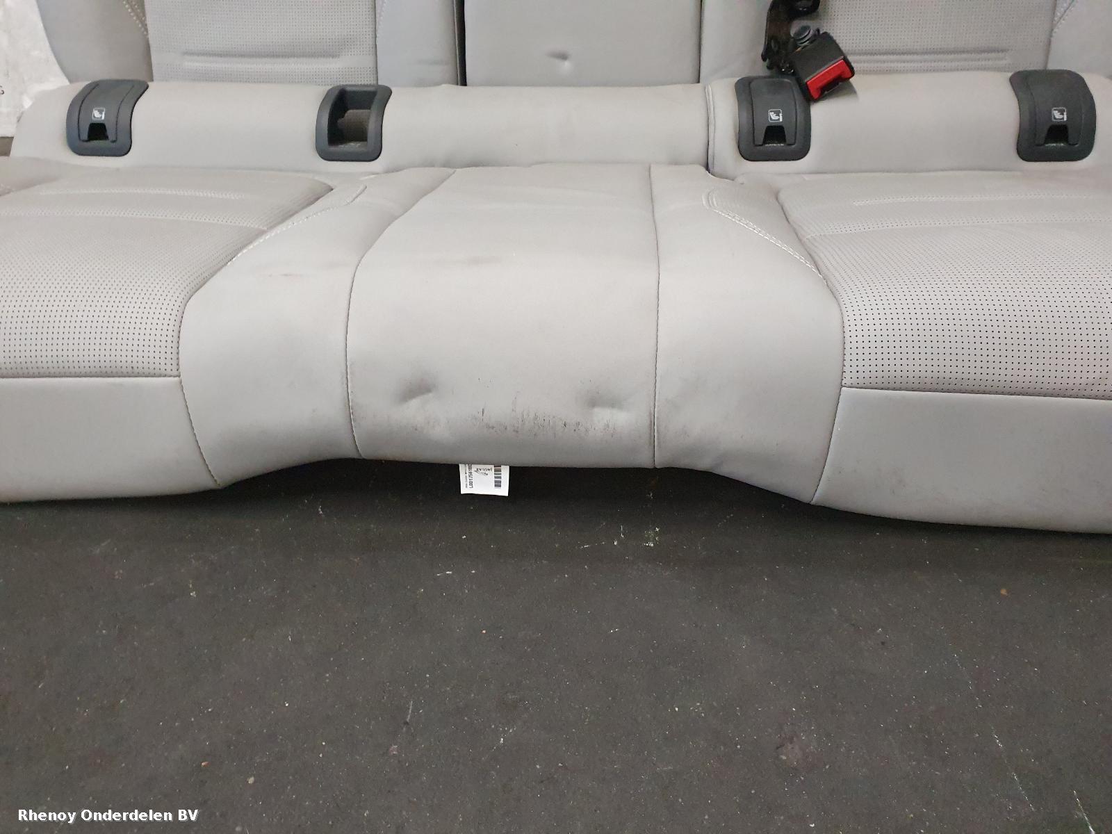 View Auto part INTERIEUR COMPLEET JAGUAR E PACE 2023