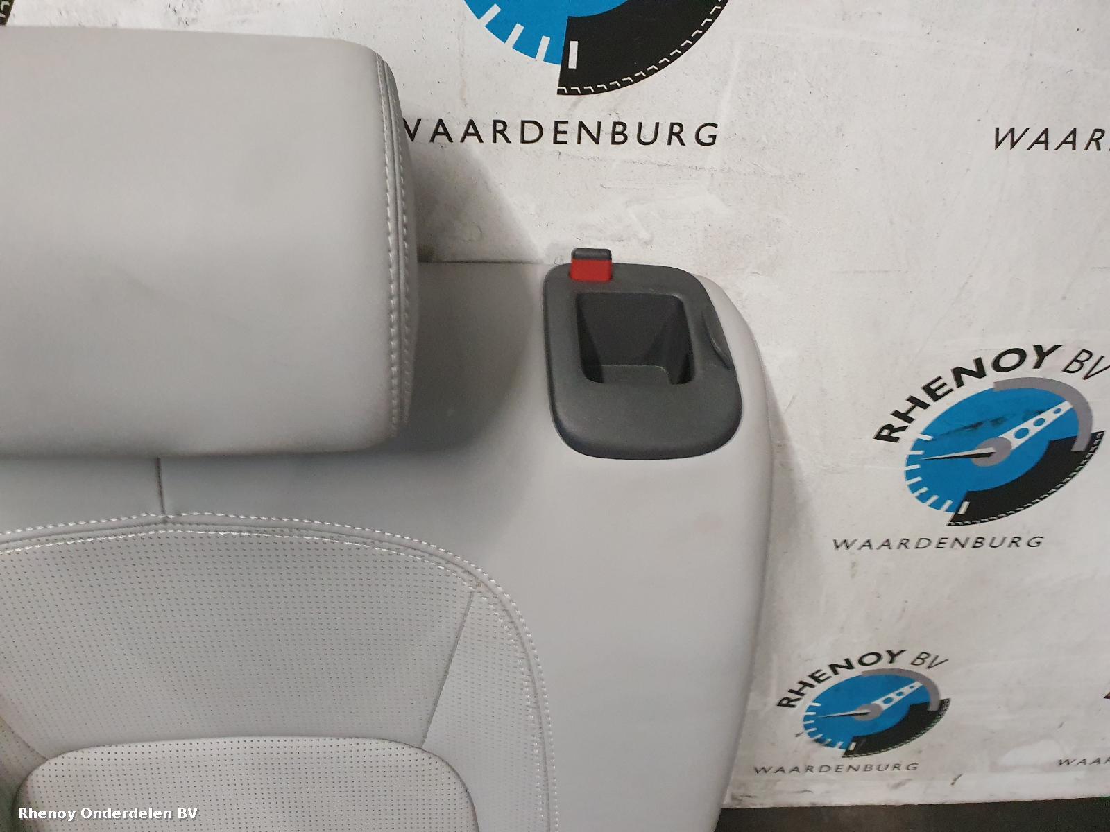 View Auto part INTERIEUR COMPLEET JAGUAR E PACE 2023