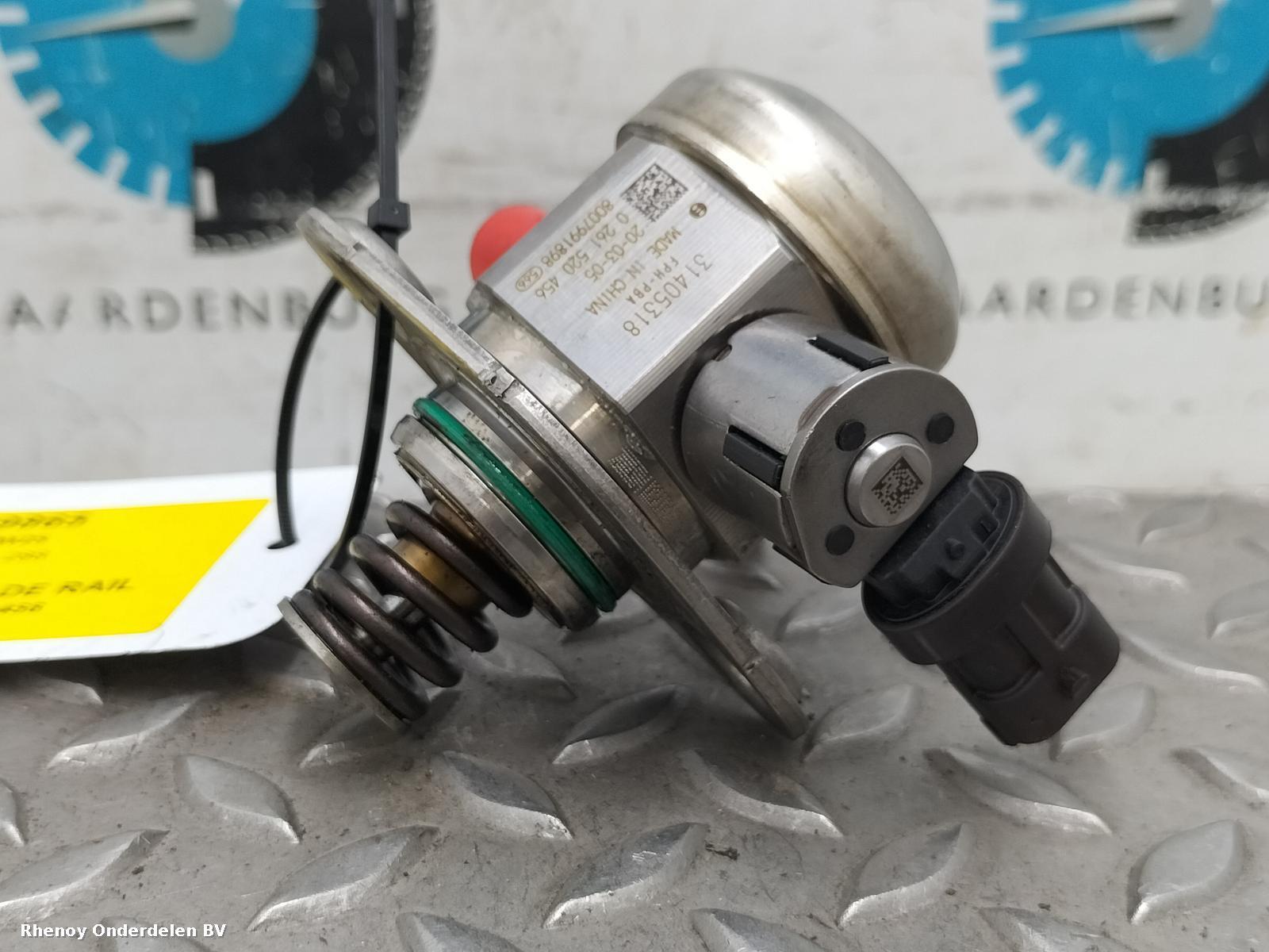 Bekijk Auto-onderdeel BRANDSTOF POMP VOOR DE RAIL (HOGE DRUK) VOLVO XC40 2023