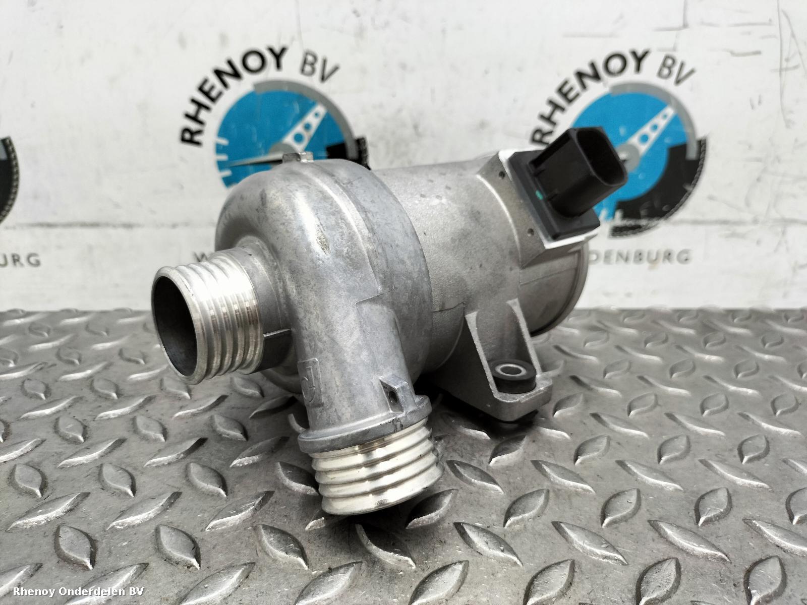 Bekijk Auto-onderdeel WATERPOMP BMW X5 2018