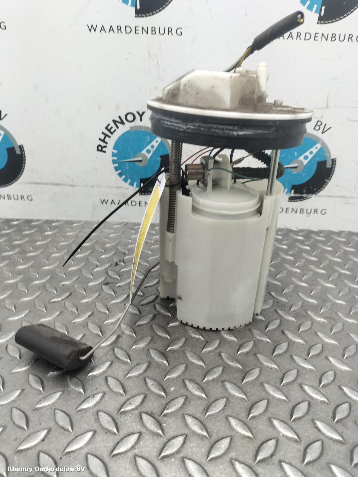 Bekijk Auto-onderdeel BRANDSTOF POMP (IN TANK)  FORD FIESTA 2014