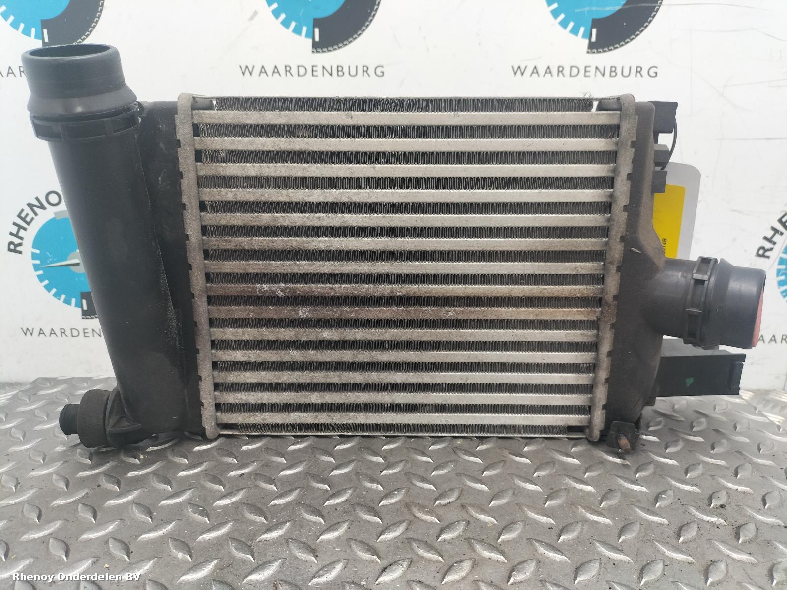 Bekijk Auto-onderdeel INTERKOELER RENAULT CLIO 2013