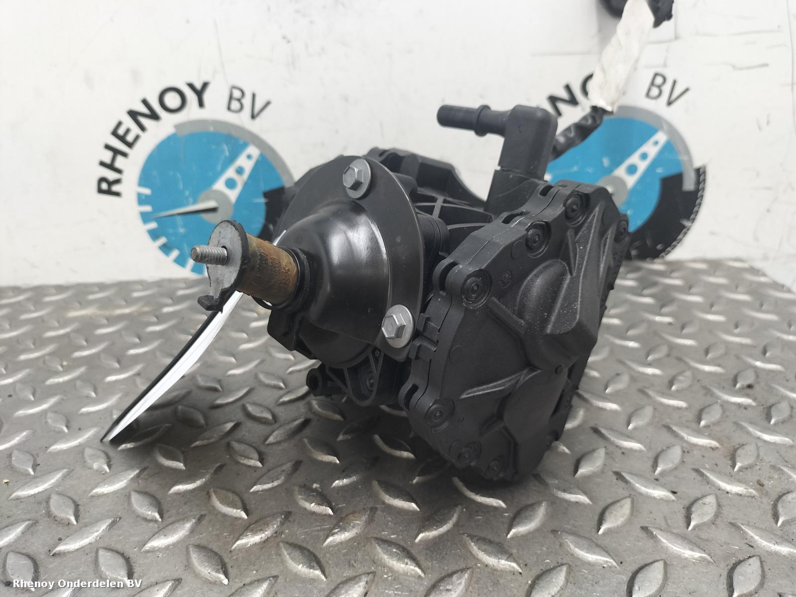 Bekijk Auto-onderdeel VACUUMPOMP PEUGEOT 208 2022