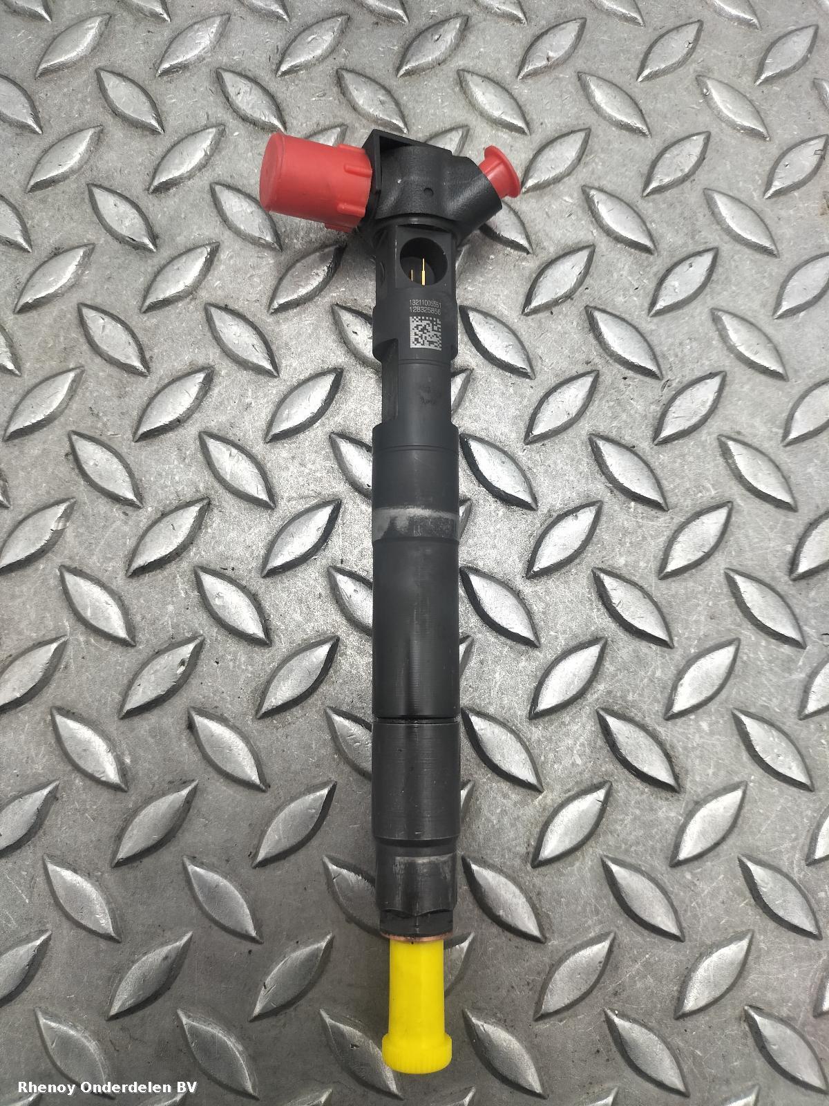 Bekijk Auto-onderdeel BRANDSTOF INJECTOR / VERSTUIVER MERCEDES SPRINTER 2016