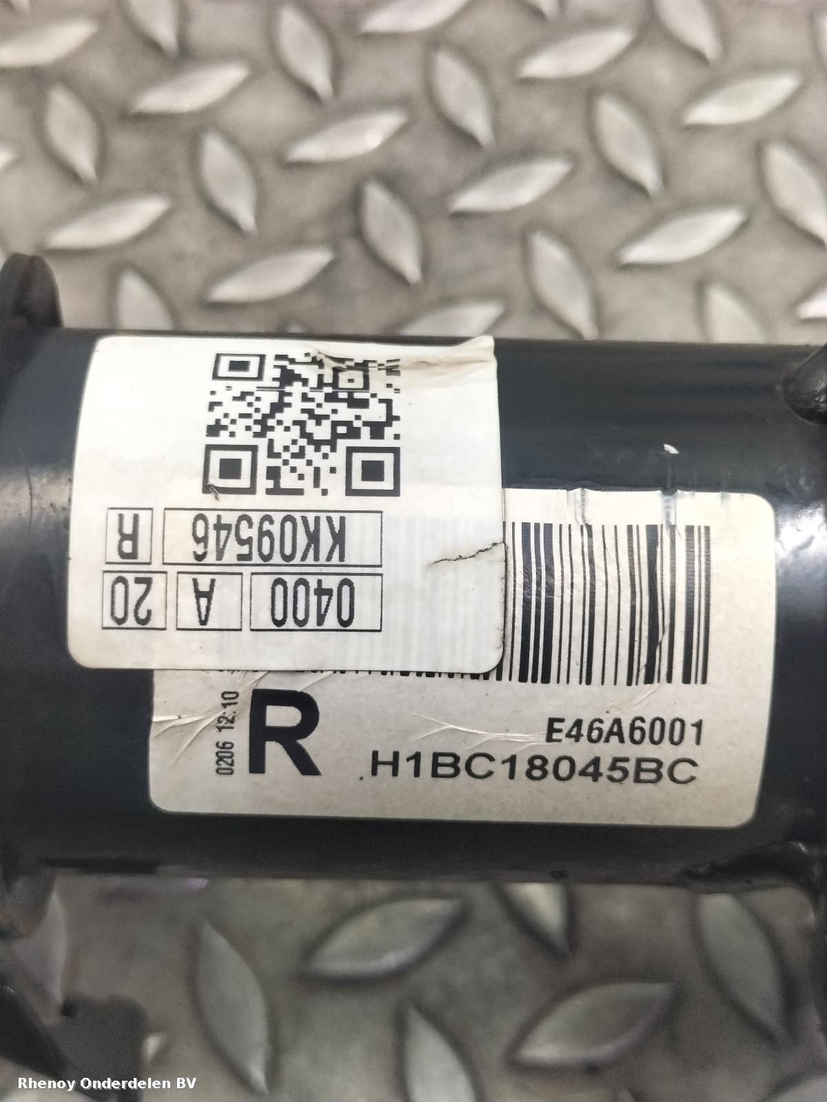 View Auto part VEERPOOT / SCHOKBREKER RV FORD FIESTA 2019