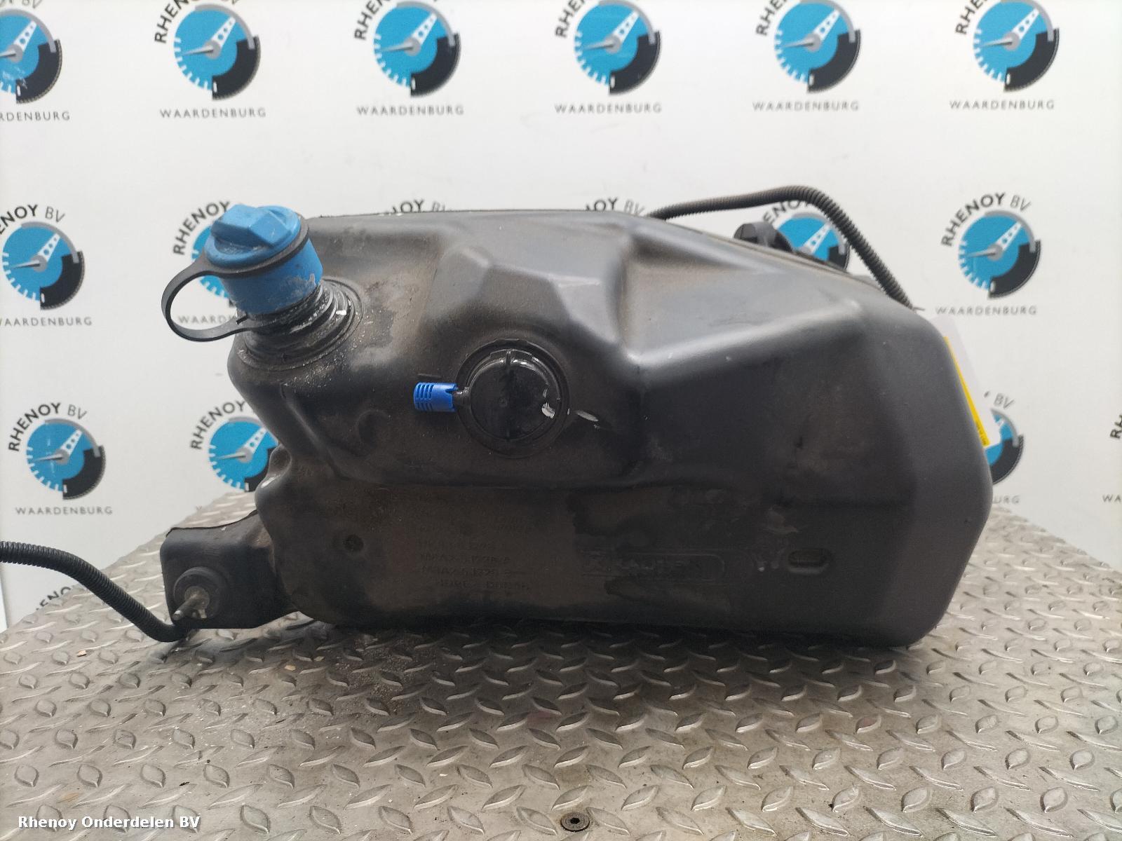 Bekijk Auto-onderdeel ADBLUE POMP LAND ROVER RANGE ROVER VELAR 2023