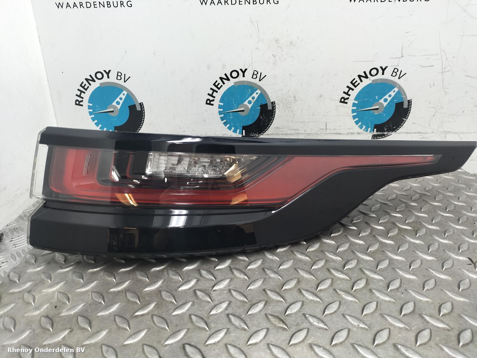 Bekijk Auto-onderdeel ACHTERLICHT R LAND ROVER RANGE ROVER VELAR 2023