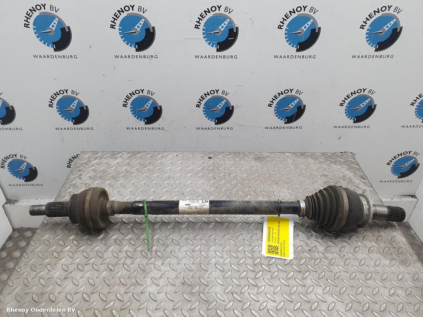 Bekijk Auto-onderdeel AANDRIJFAS L LAND ROVER RANGE ROVER VELAR 2023