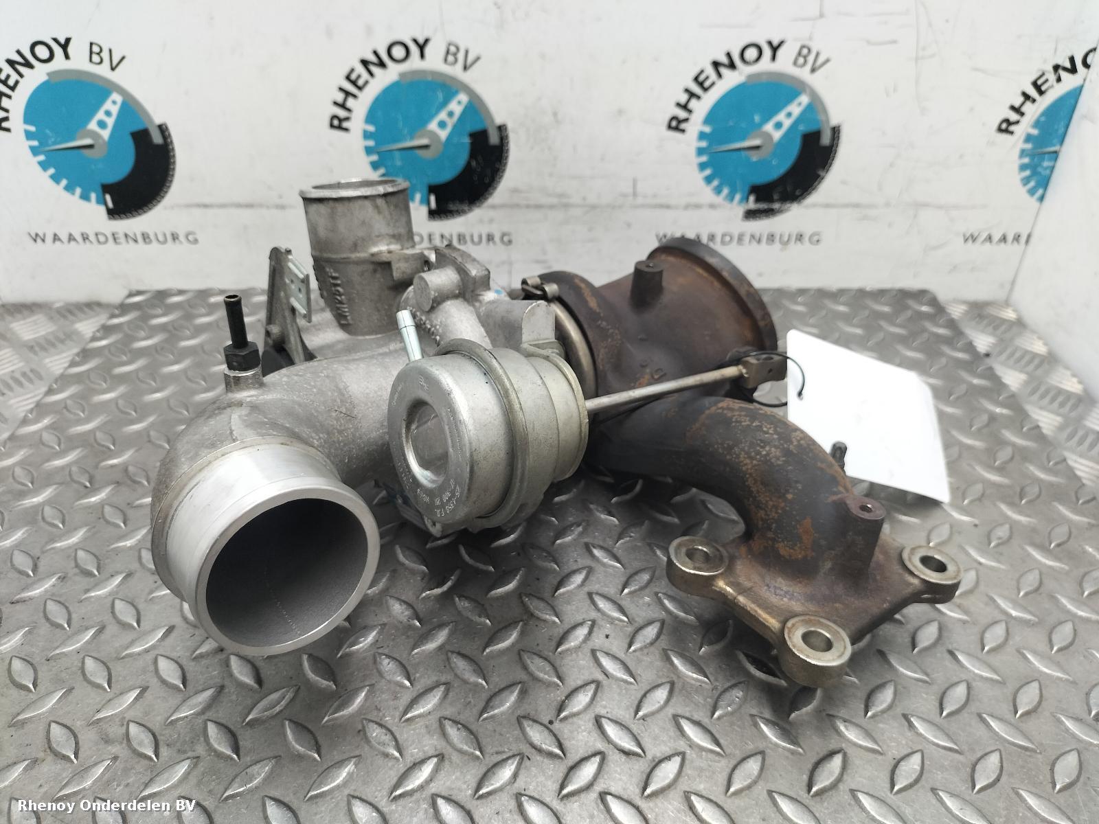 Bekijk Auto-onderdeel TURBO FORD FOCUS 2014
