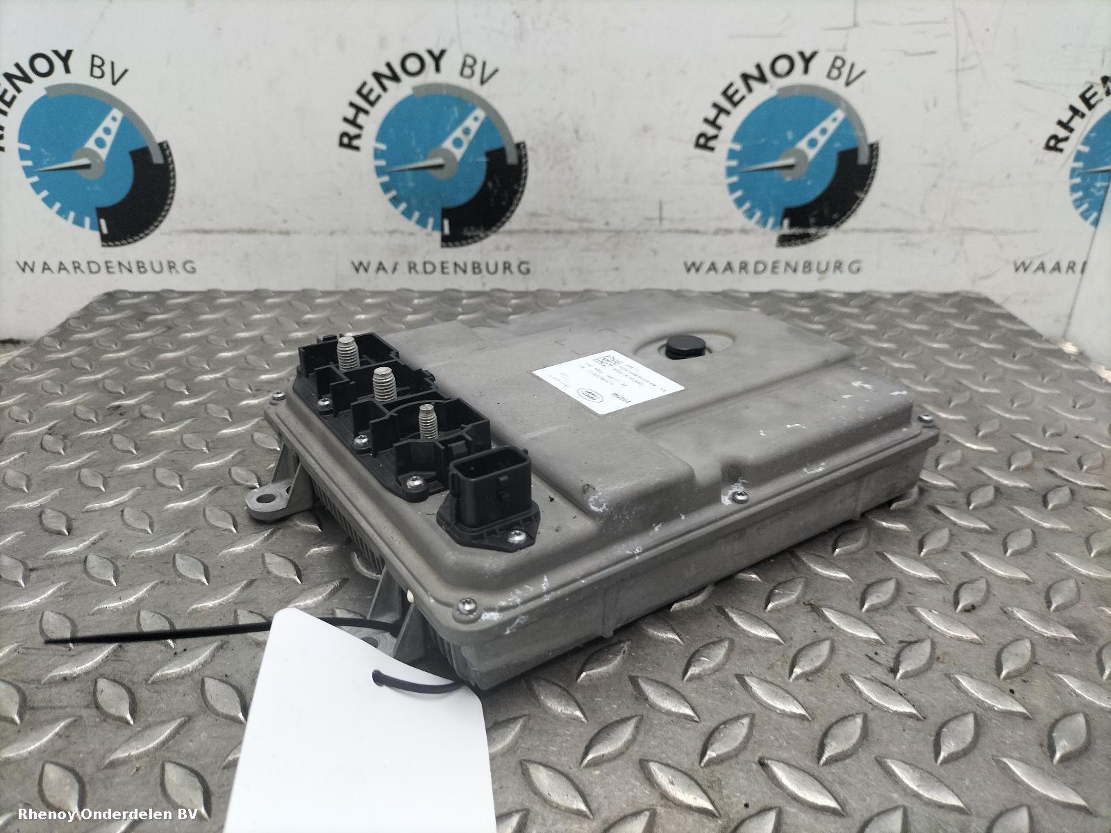 Bekijk Auto-onderdeel EV / HYBRIDE ELEKTRONISCHE OMVORMER LAND ROVER RANGE ROVER VELAR 2023