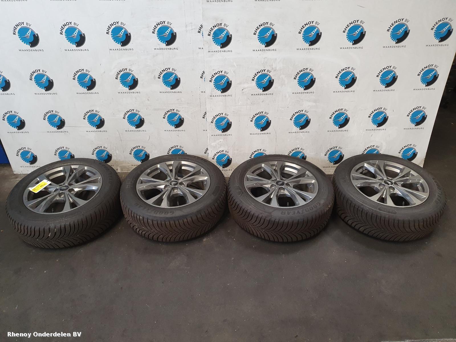 View Auto part Wheel Set FORD KUGA 2023