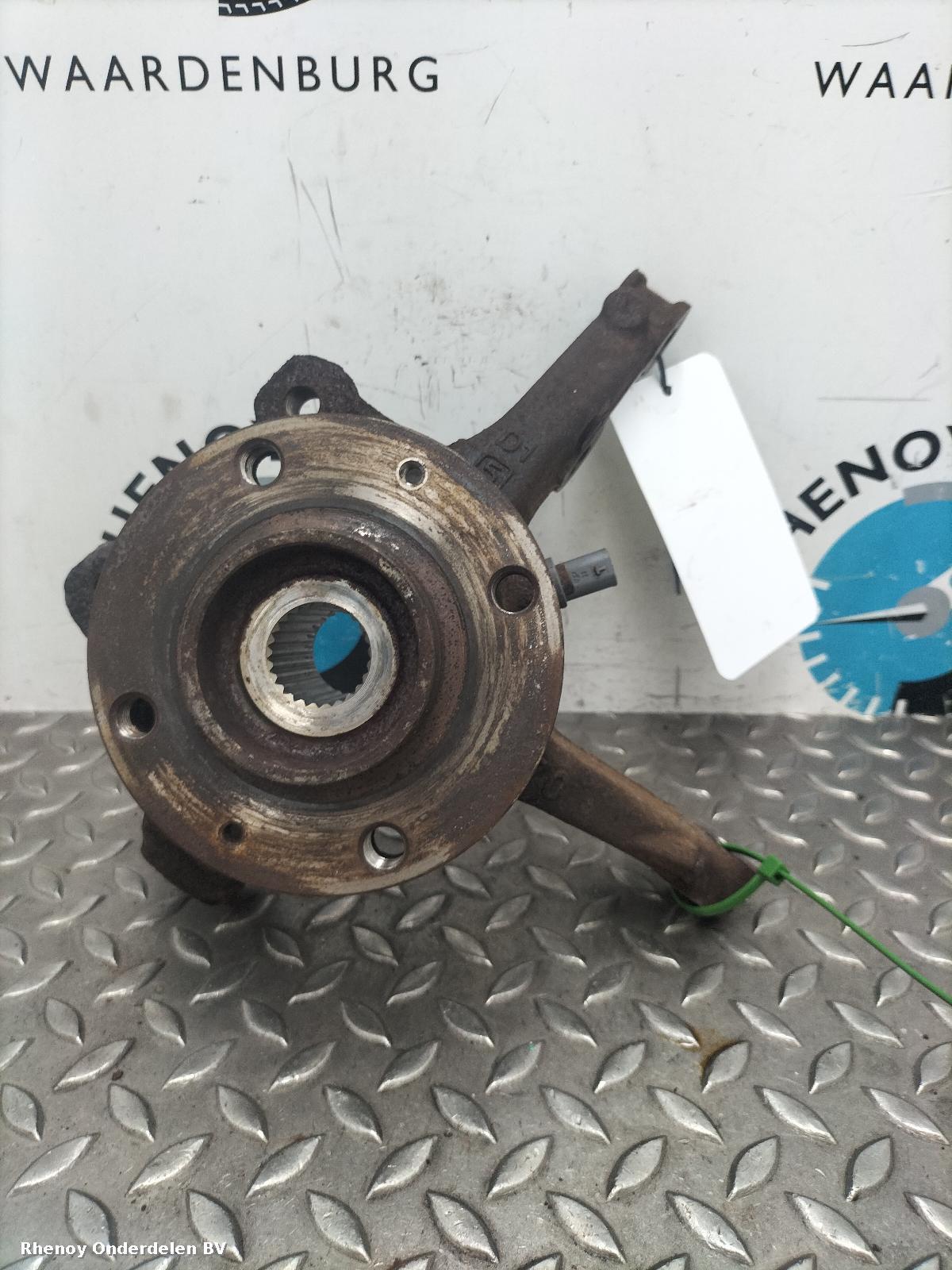 Bekijk Auto-onderdeel FUSEE LV PEUGEOT 208 2020