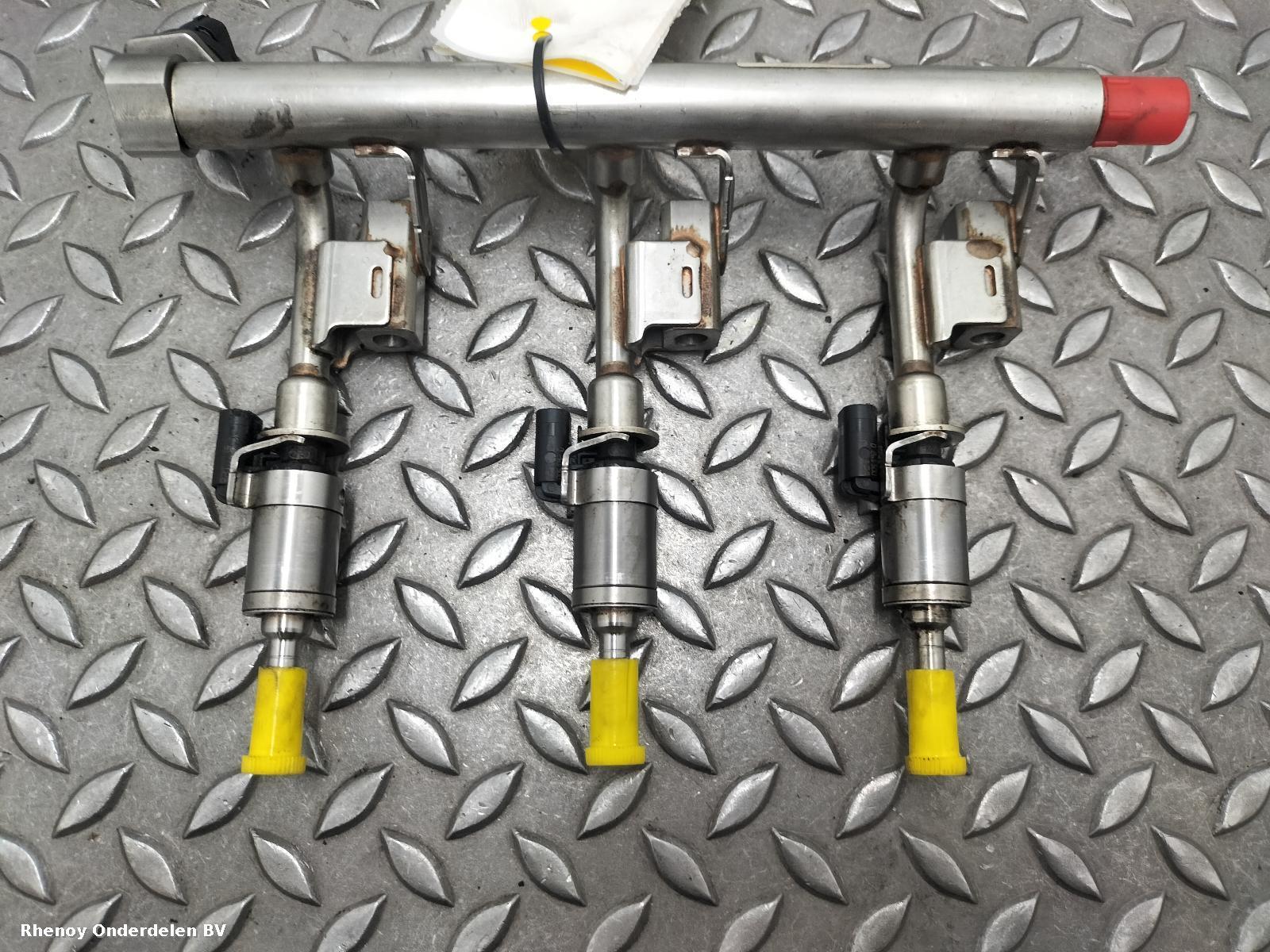 Bekijk Auto-onderdeel BRANDSTOF INJECTOR / VERSTUIVER FORD FOCUS C MAX 2015