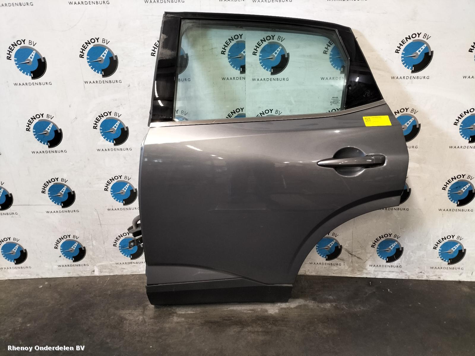 Bekijk Auto-onderdeel PORTIER LA  NISSAN QASHQAI 2023