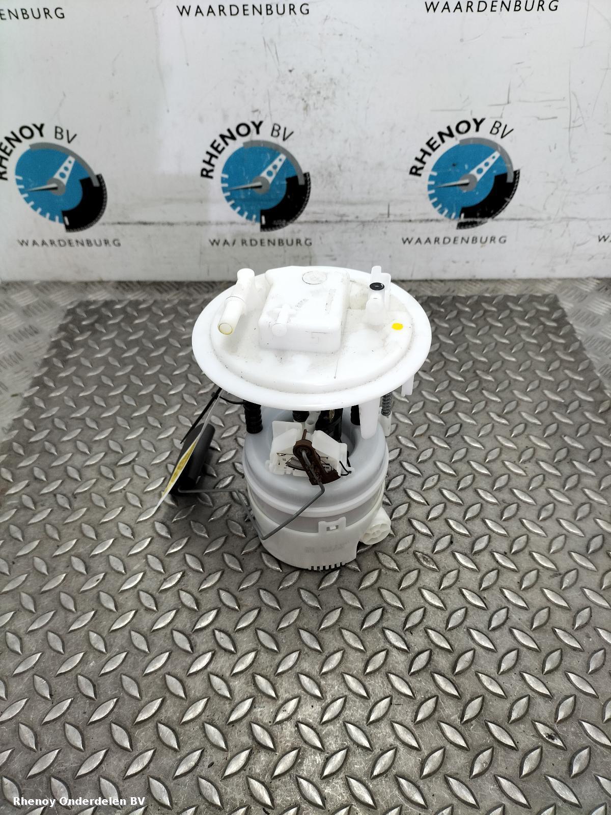 Bekijk Auto-onderdeel BRANDSTOF POMP (IN TANK)  OPEL / VAUXHALL CORSA 2023