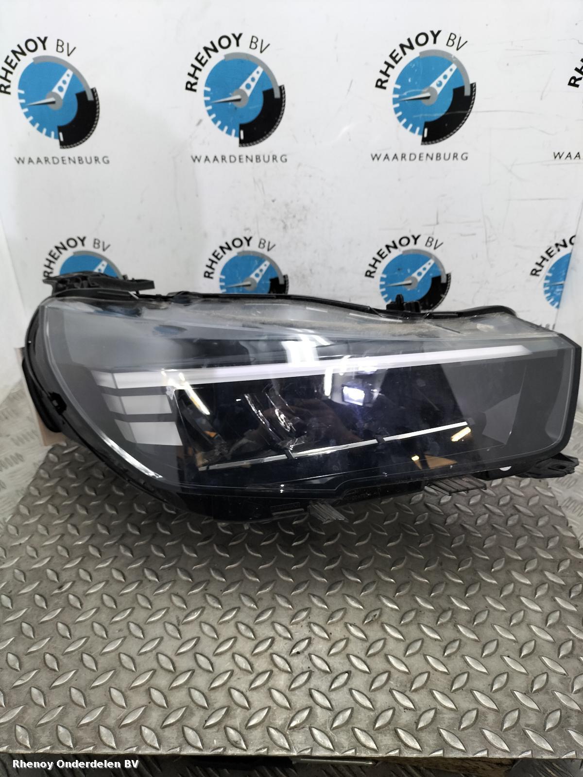Bekijk Auto-onderdeel KOPLAMP R OPEL / VAUXHALL CORSA 2023