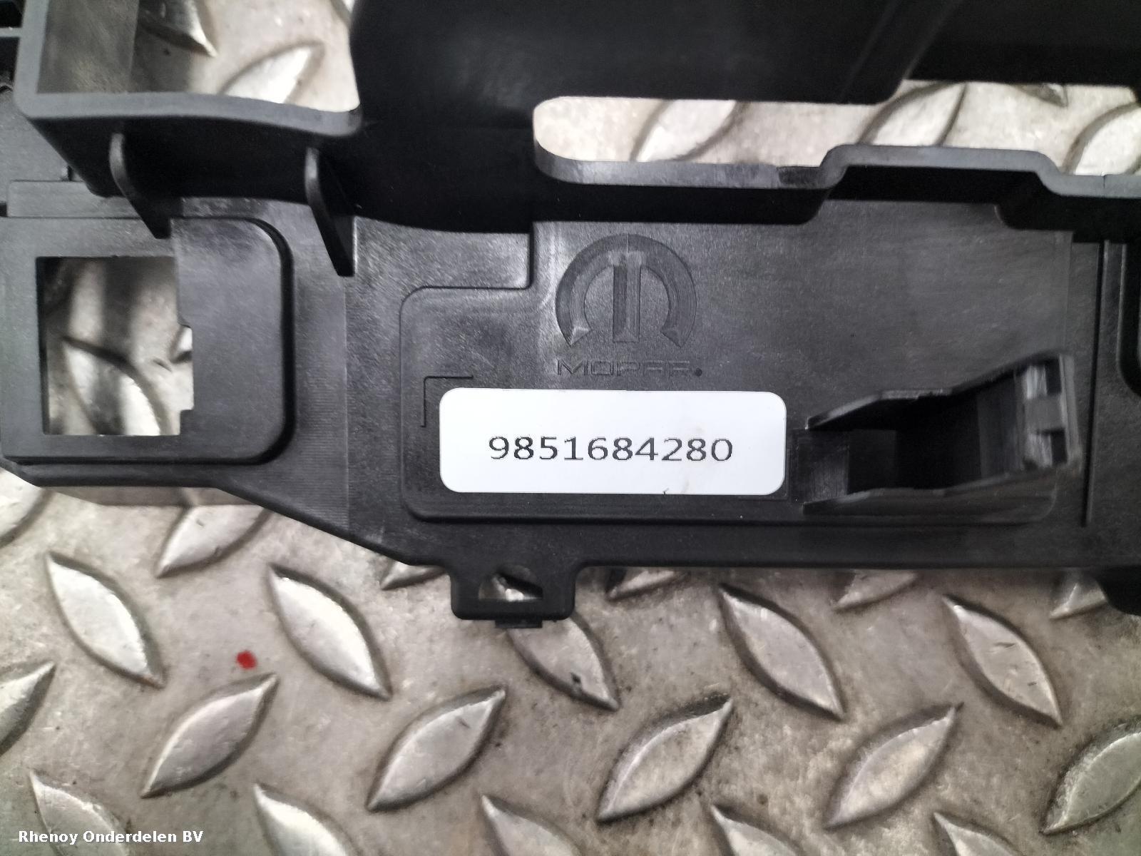 2023 OPEL / VAUXHALL CORSA NAVIGATIE View Auto part NAVIGATIE OPEL / VAUXHALL CORSA 2023