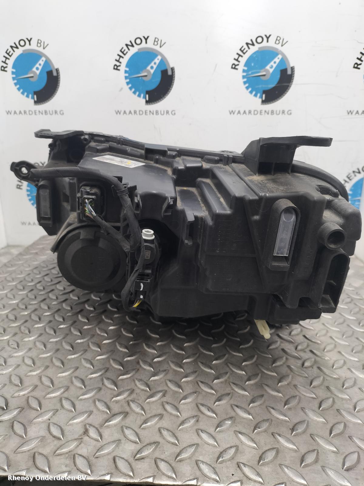 2023 DACIA DUSTER KOPLAMP R View Auto part KOPLAMP R DACIA DUSTER 2023