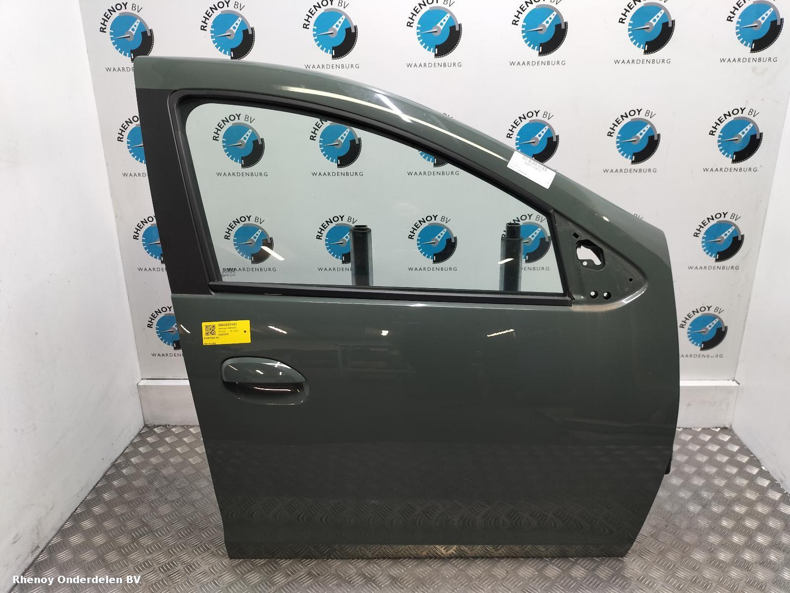 Bekijk Auto-onderdeel PORTIER RV DACIA DUSTER 2023