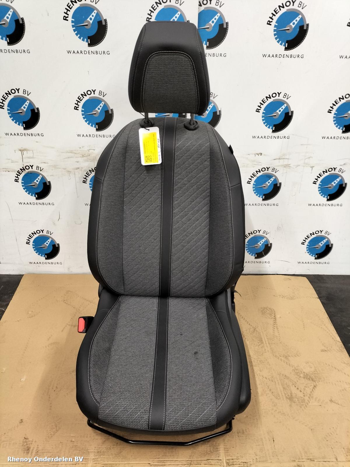 Bekijk Auto-onderdeel STOEL VOOR PEUGEOT 208 2024