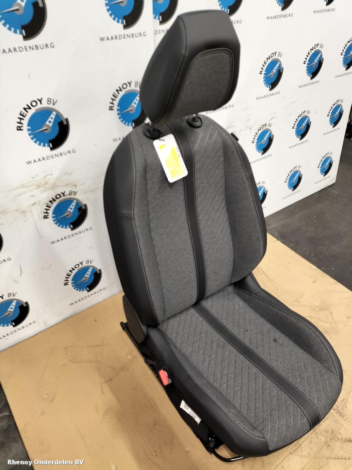2024 PEUGEOT 208 STOEL VOOR View Auto part STOEL VOOR PEUGEOT 208 2024