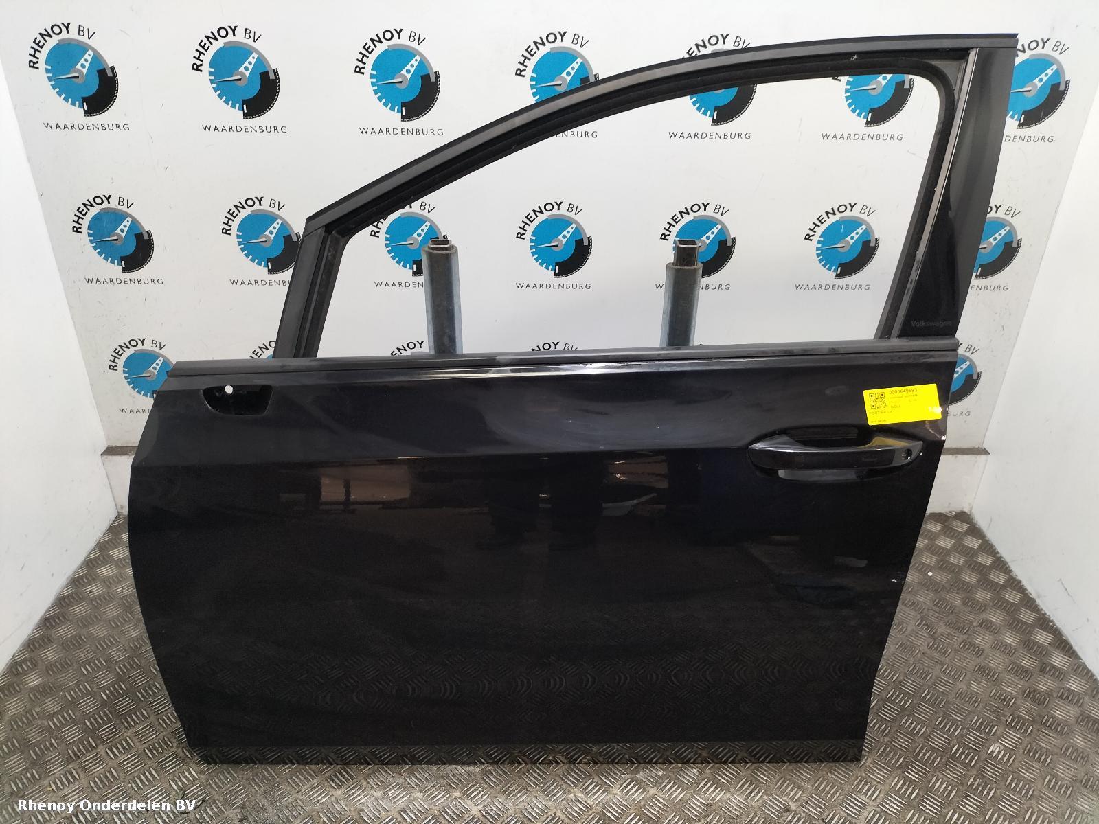 Bekijk Auto-onderdeel PORTIER LV  VOLKSWAGEN GOLF 2021