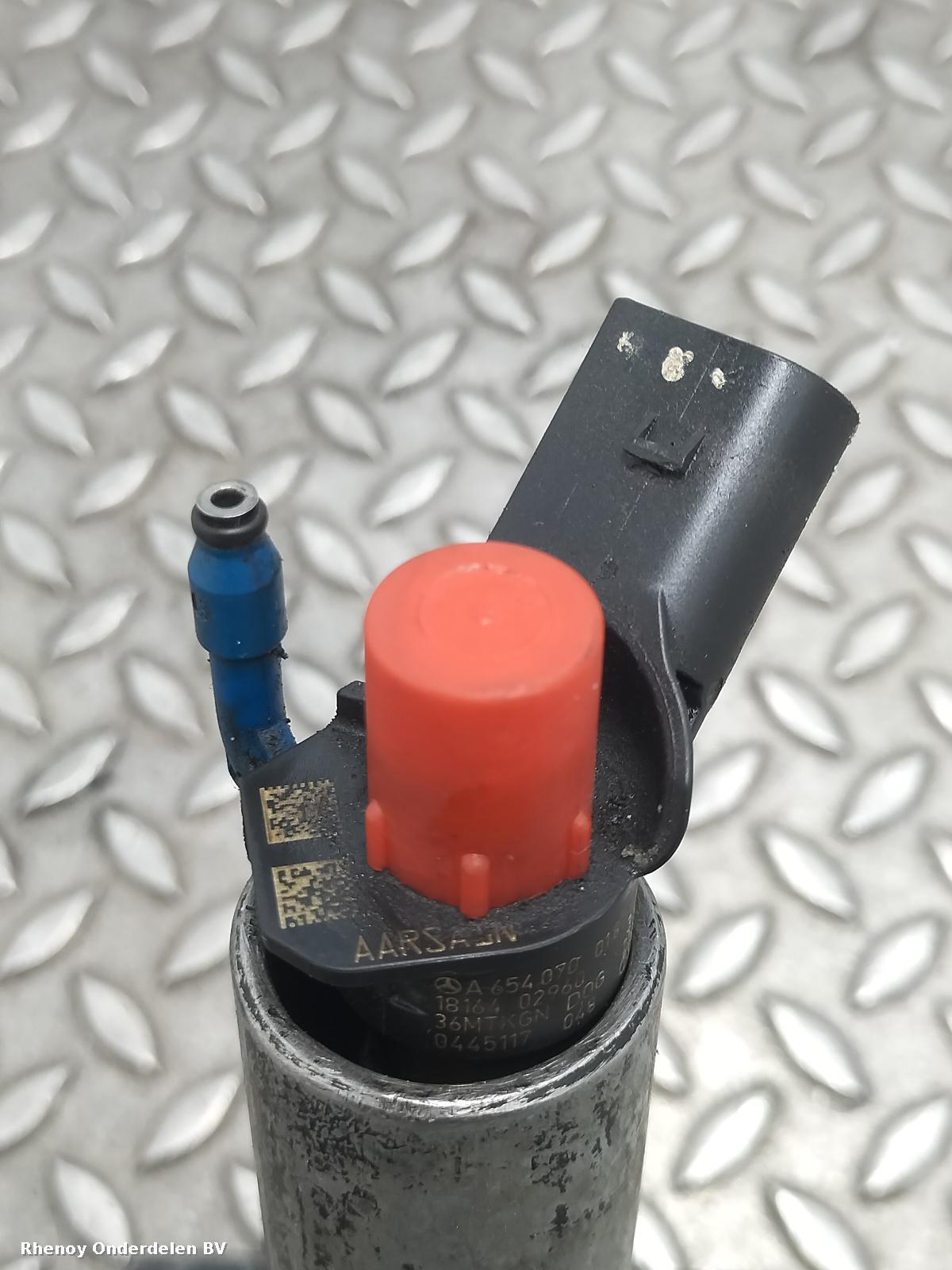 View Auto part BRANDSTOF INJECTOR / VERSTUIVER MERCEDES B CLASS 2022