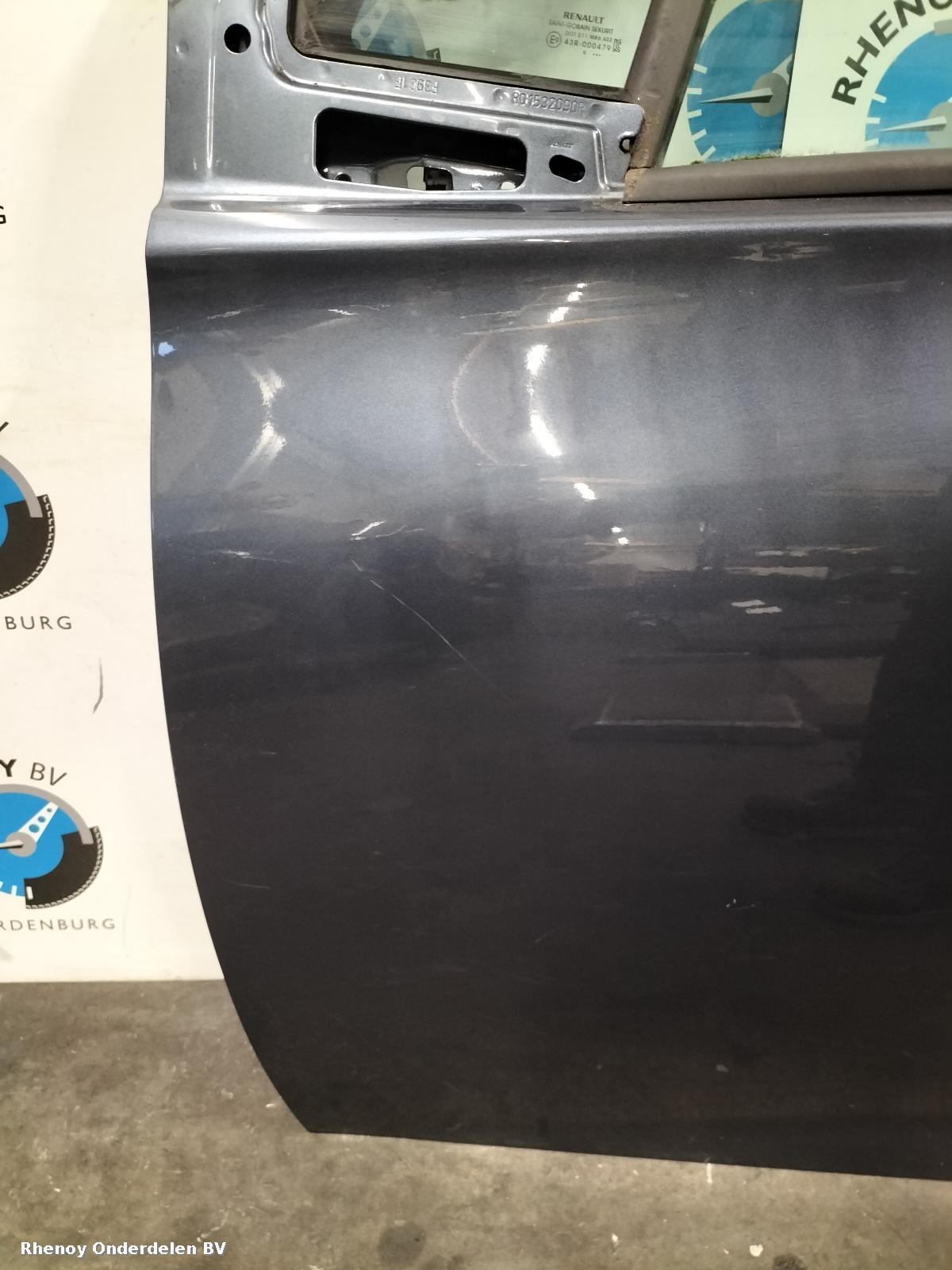 View Auto part PORTIER LV  RENAULT ZOE 2025