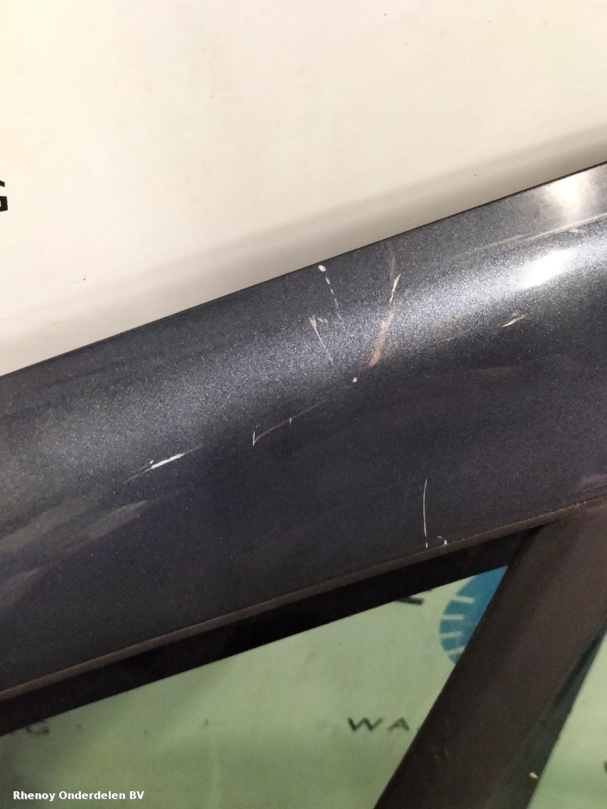 View Auto part PORTIER LV  RENAULT ZOE 2025