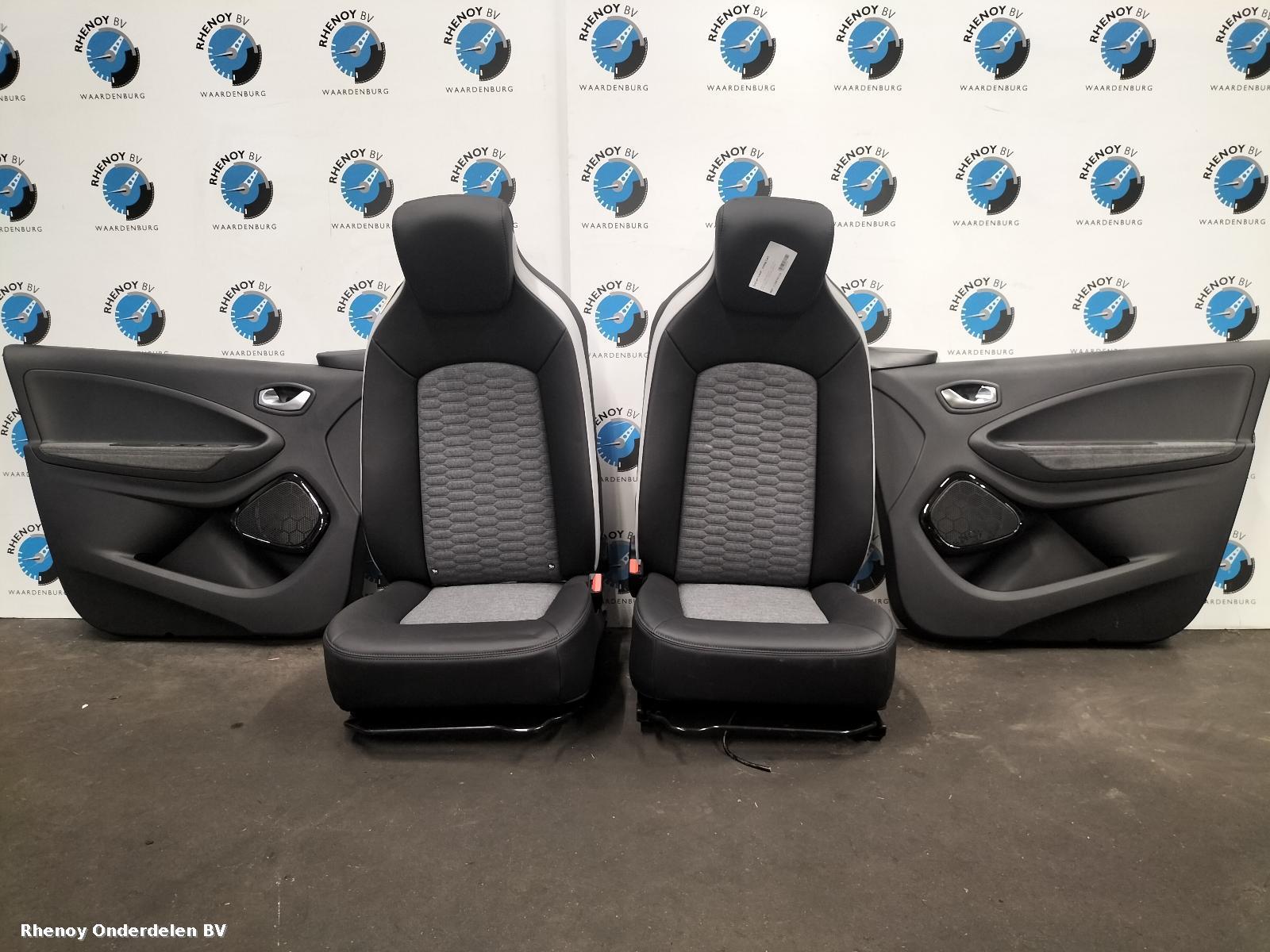 Bekijk Auto-onderdeel INTERIEUR COMPLEET RENAULT ZOE 2025