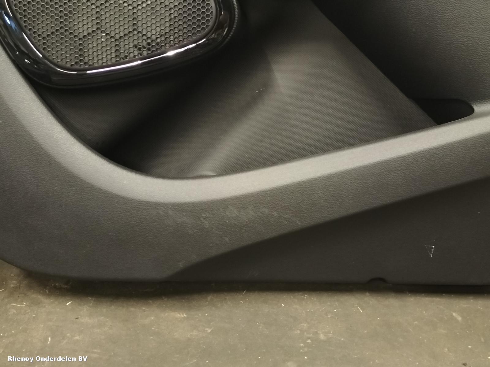 View Auto part INTERIEUR COMPLEET RENAULT ZOE 2025