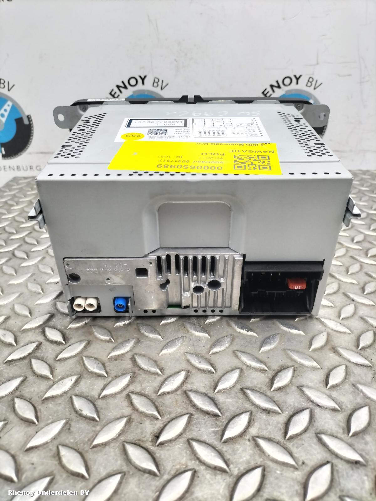 View Auto part NAVIGATIE VOLKSWAGEN POLO 2011