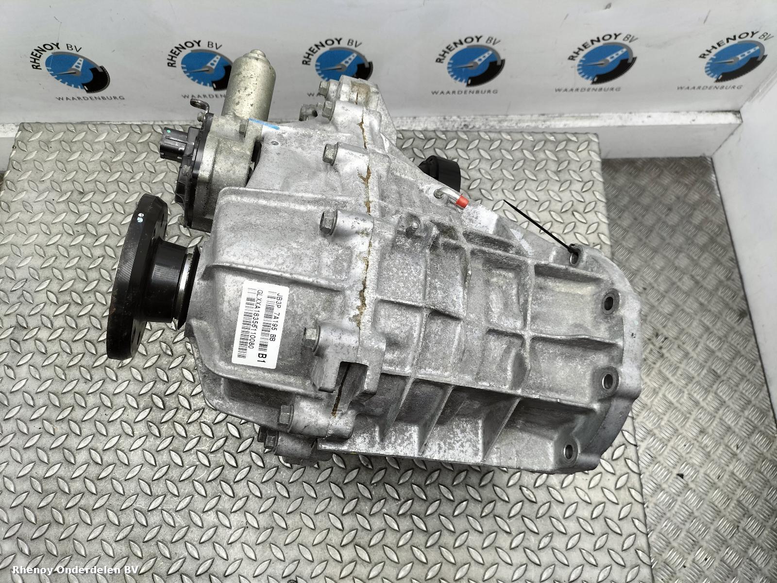 View Auto part TUSSENBAK FORD RANGER 2020