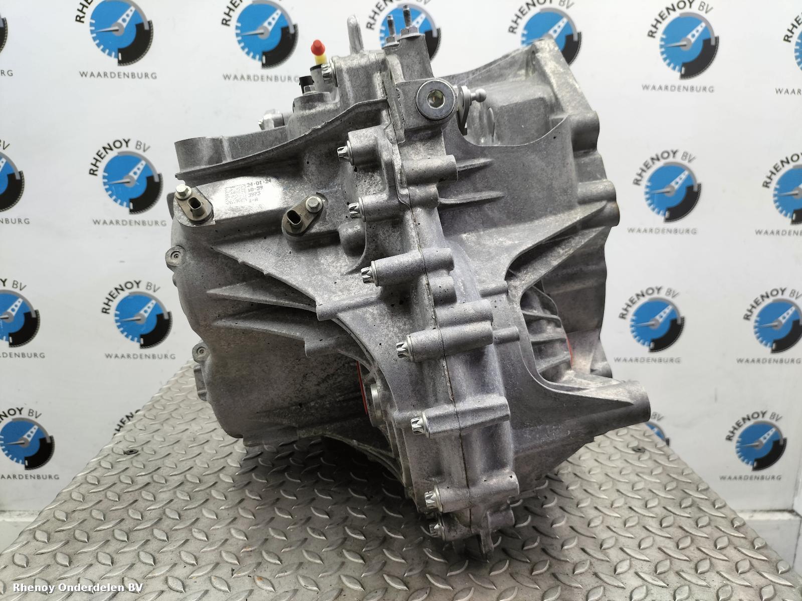 View Auto part TRANSMISSIE / VERSNELLINGSBAK FORD PUMA 2023