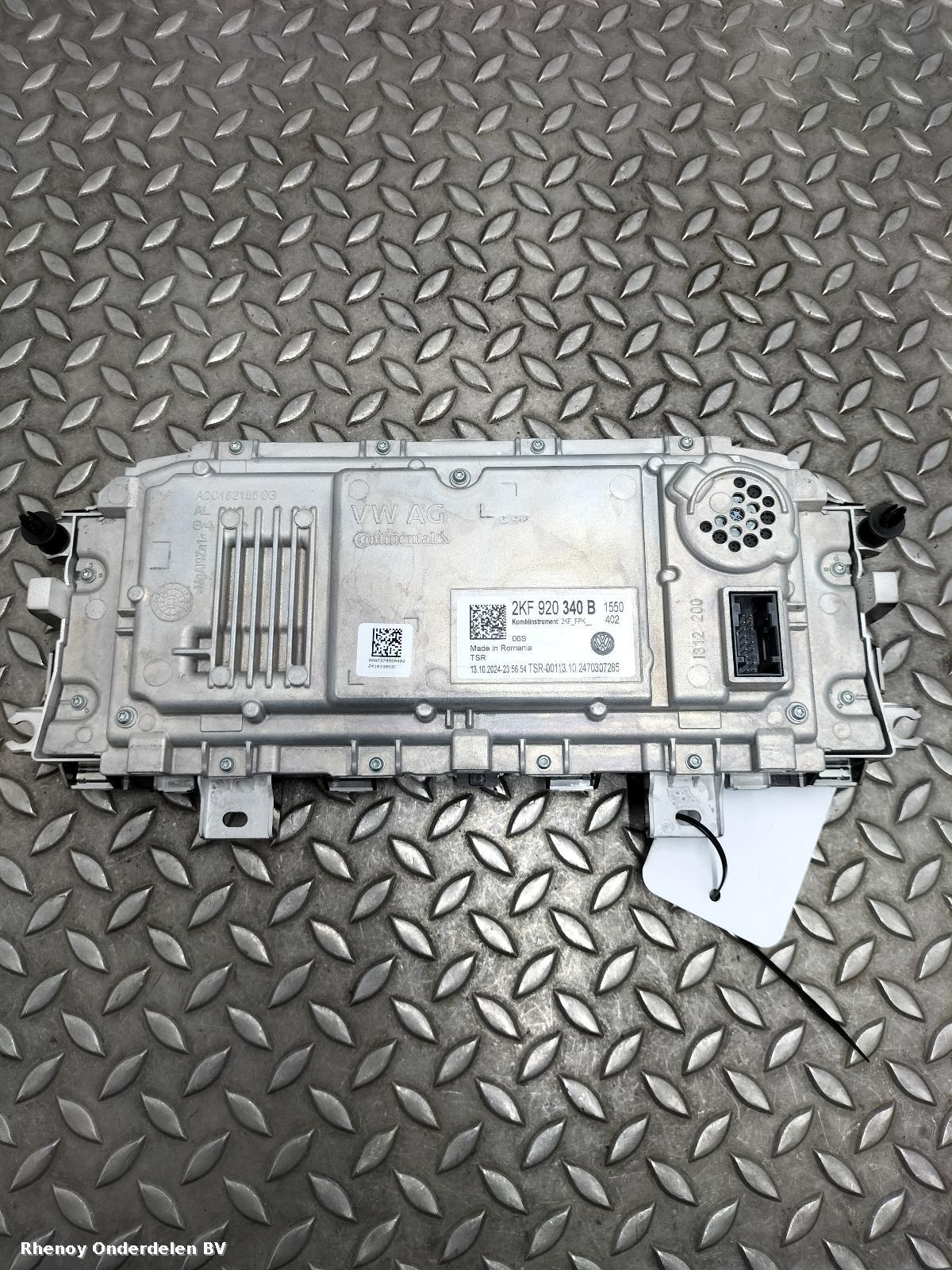 View Auto part KLOKKENPANEEL FORD TOURNEO CONNECT 2024