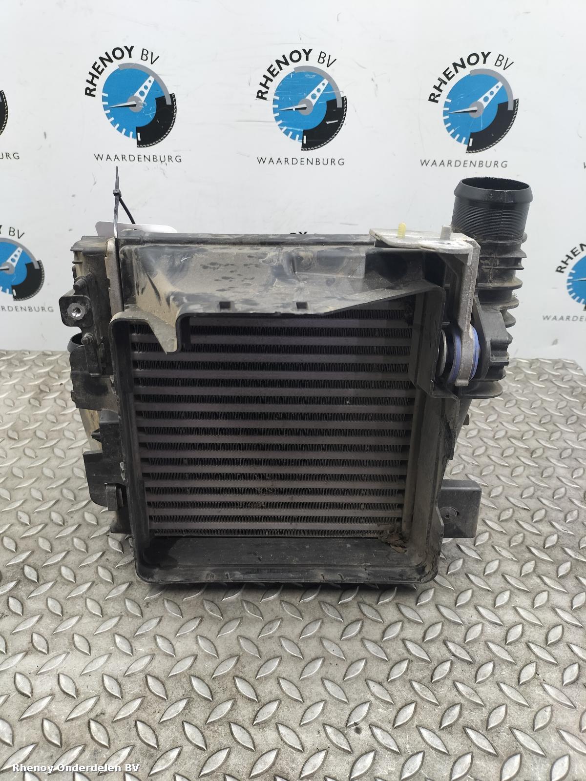 Bekijk Auto-onderdeel INTERKOELER PEUGEOT 3008 2023