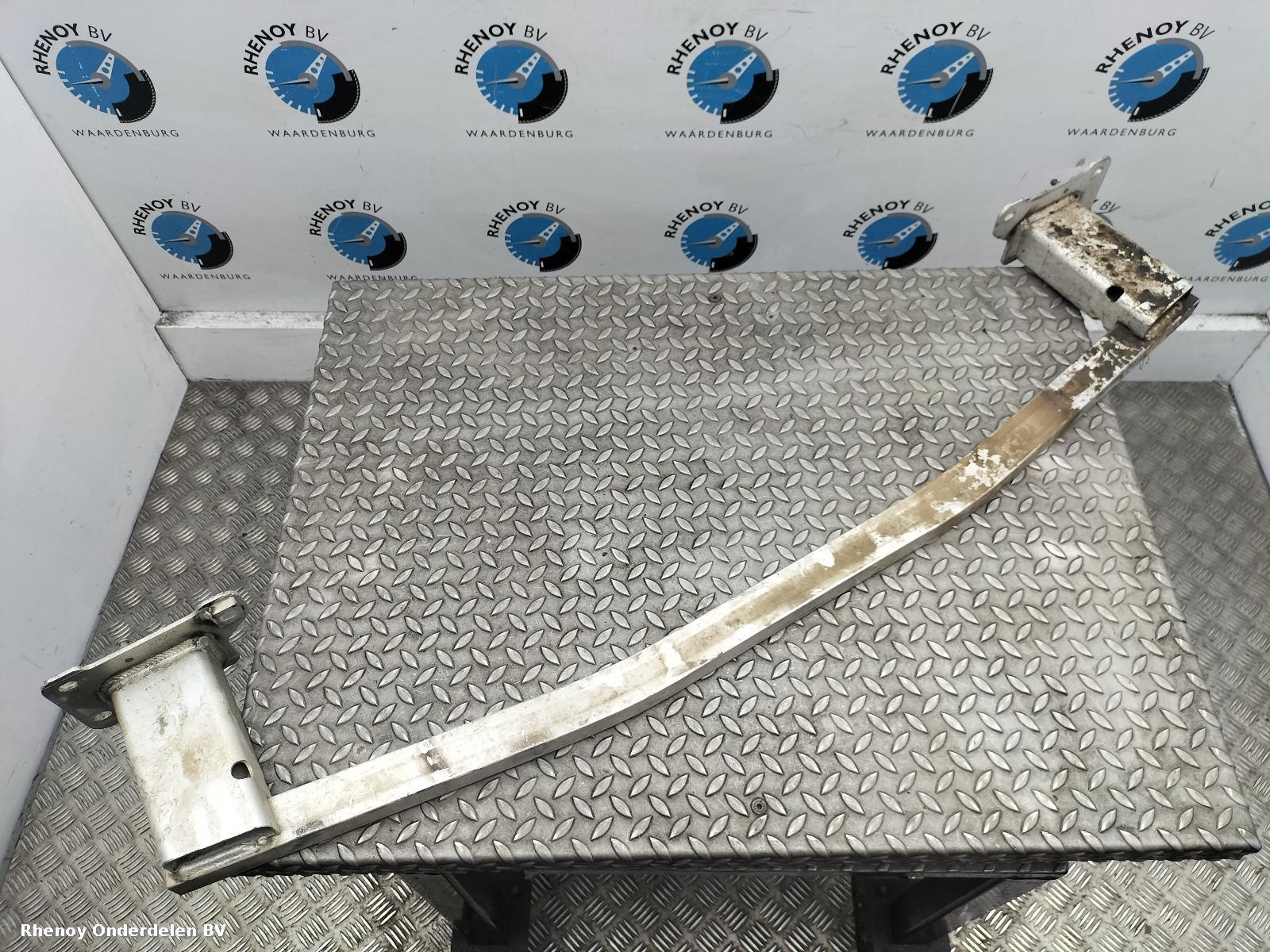 View Auto part VOORBUMPER BALK PEUGEOT 3008 2023